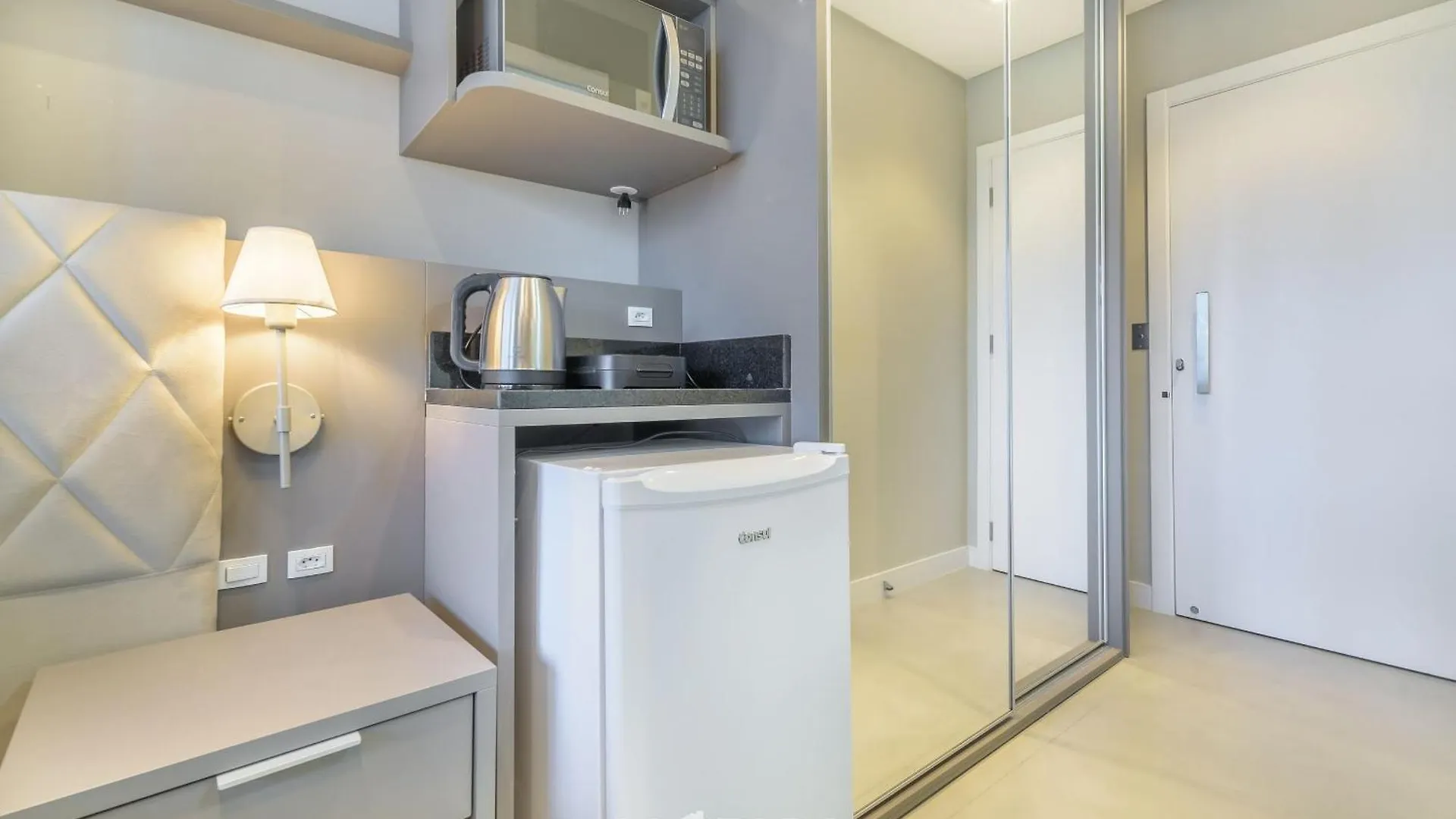 Mhfbs - Edificio Moderno C/ Piscina Vista Mar Em Itapema Apartamento Brasil