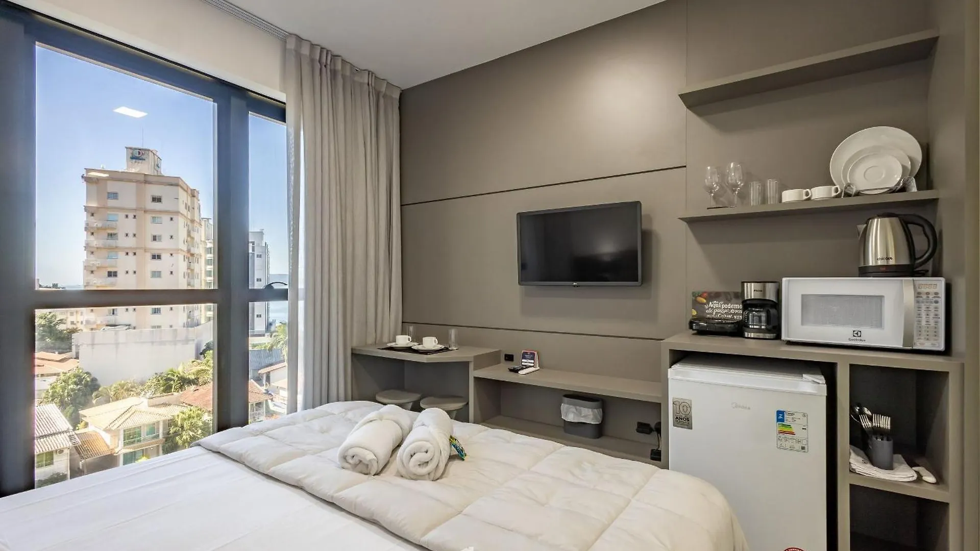 Mhfbs - Edificio Moderno C/ Piscina Vista Mar Em Itapema Apartamento Brasil