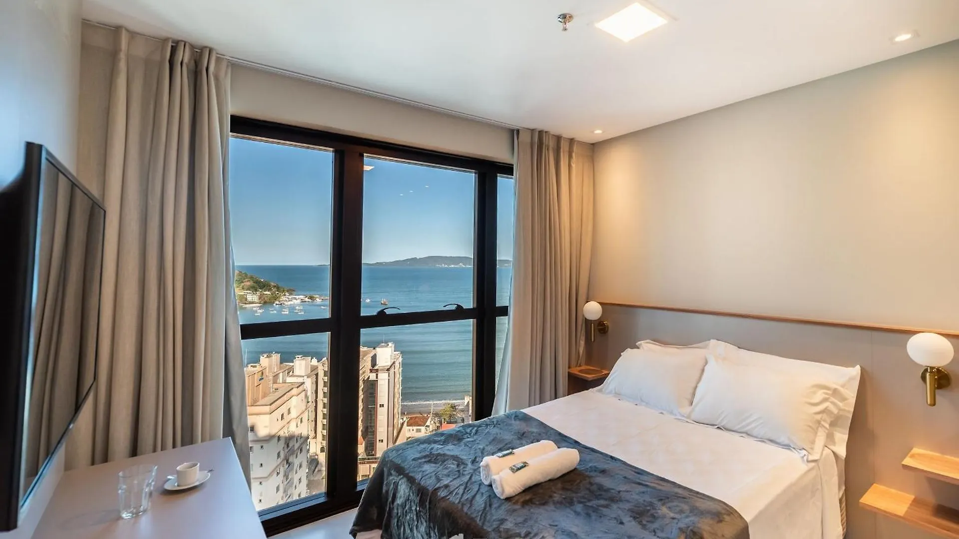 Mhfbs - Edificio Moderno C/ Piscina Vista Mar Em Itapema Apartamento